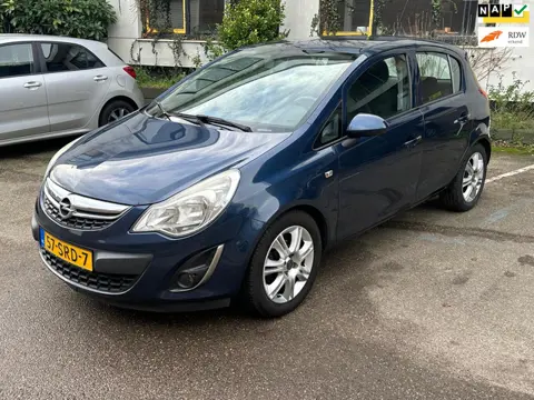 Opel Corsa 1.4-16V Edition / Airco