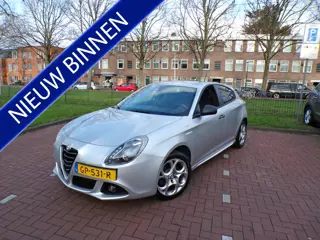 Alfa Romeo Giulietta 1.4 T Sprint NAVI TEL CRUISECONT NL AUTO NAP......