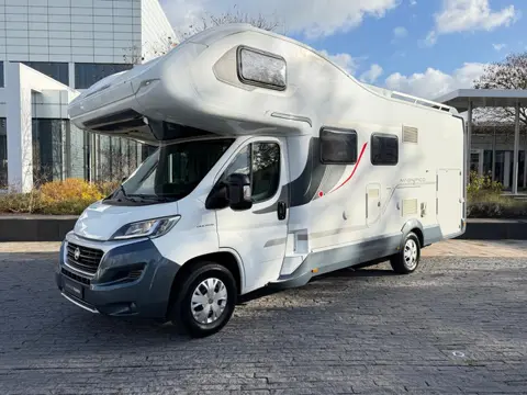 Fiat CAMPER / ROLLER TEAM MAGNIFICO 131PK / EURO5 / CAMERA / VELE OPTIES /