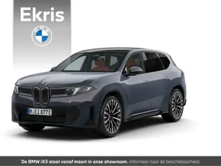 BMW iX3 50 xDrive M Sportpakket | Iconic Glow | Trekhaak | Panoramadak | Innovation Pack