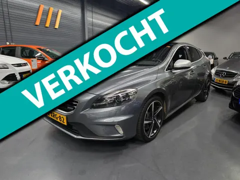 Volvo V40 2.0 D4 R-Design Business PANO XENON LEDER CAMERA BLIS AUTOPARK