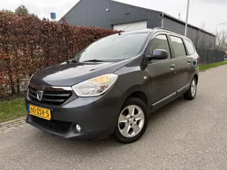 Dacia Lodgy 1.2 TCe Prestige 5p. / NAVI / AIRCO / 99dkm! NAP!