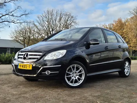 Mercedes-Benz B-Klasse 150 BlueEFFICIENCY APK 06-2026