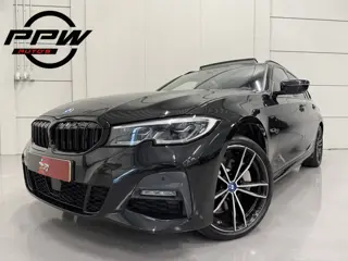 BMW 3 Serie Touring 330e xDrive M-Sport PANO/LASER/360CAMERA/ADAPTIVE M-ONDERSTEL/ACC/LEER-ALCANTARA