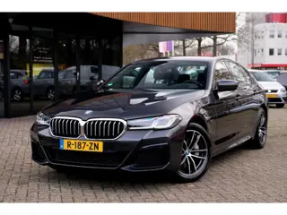 BMW 5-serie 530e Business Edition Plus M-Pakket Head-Up Camera Laser AppleCarplay/AndroidAuto Standk