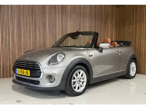 Mini Mini Cabrio 1.5 Cooper