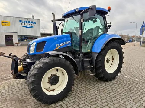 New Holland T6020 Elite