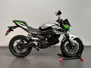 Kawasaki Z e-1 (bj 2024)