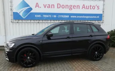 VOLKSWAGEN TIGUAN 1.4 TSI R-Line DSG,Led,Pano,Leer,Trhaak,ACC