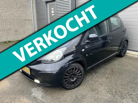 Toyota Aygo 1.0-12V + sport