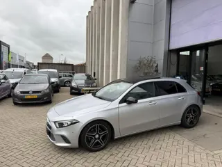 Mercedes-Benz A-klasse 200 PANO! LED! CARPLAY! NAP! INRUIL MOGELIJK!