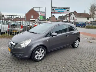 Opel Corsa 1.4-16V