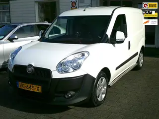 Fiat Doblò Cargo 1.6 MultiJet SX Blue&Me