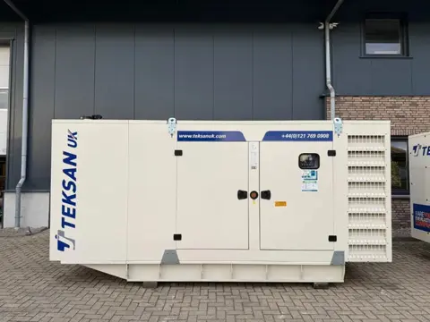 Doosan P158LE Teksan 440 kVA Silent Noodstroom generatorset Overstock New ! Surplus