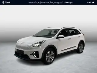 Kia e-Niro ExecutiveLine 64 kWh FABRIEKSGARANTIE T/M 05-2028 of 150.000km, Adaptief cruise control, 