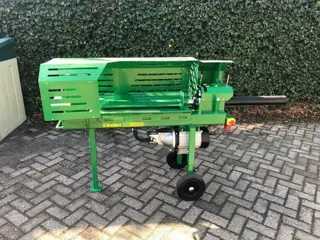 Kellfri Houtklover/kloofmachine 400 volt (bj 2024)