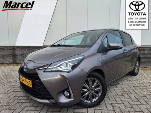 Toyota Yaris 1.5 Hybrid Dynamic LM velgen Cruise en Climate control Keyless Regensensor
