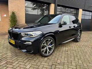 BMW X5 XDrive45e High Executive M-Sport Laser Sky lounge H&K Trekhaak Carplay