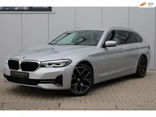 BMW 5-serie Touring 530i Executive 1 Jaar GARANTIE ACC I VIRTUAL I CARPLAY I ELEK. TREKHAAK I LED I 