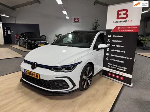 Volkswagen Golf 1.4 eHybrid GTE -Pano-18''-apple-carplay