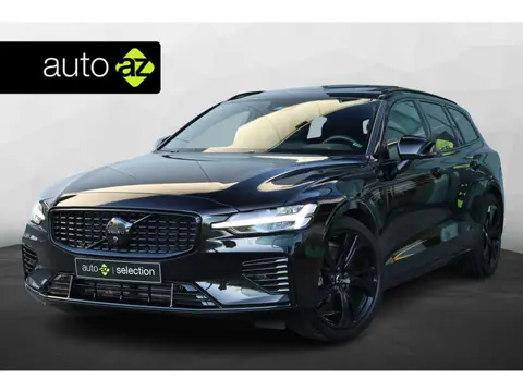 Volvo V60 2.0 T6 Plug-in hybrid AWD Ultimate Dark / Harman Kardon / Pano / 360 view / Carplay /  Sto