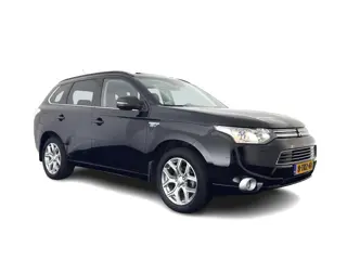 Mitsubishi Outlander 2.0 PHEV Instyle+ (Plug-In) Aut.* FULL-LEATHER | XENON | NAVI-FULLMAP | KEYLESS