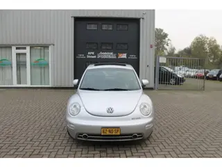 Volkswagen New Beetle 2.0 Highline Automaat