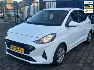 Hyundai I10 1.0 Comfort / FABRIEKSGARANTIE / APPLE CARPLAY / AIRCO / MULTIFUNCTIONEEL STUURWIEL
