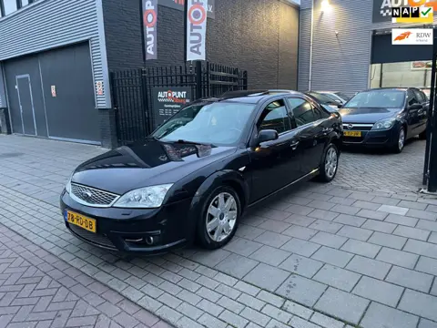Ford Mondeo 2.2 TDCi Titanium 1e Eigenaar! Trekhaak Airco NAP APK
