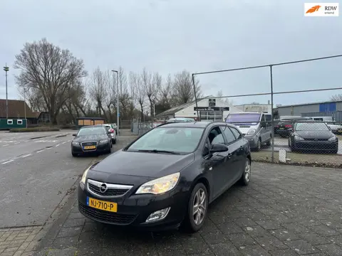Opel Astra Sports Tourer 1.4 Turbo Edition