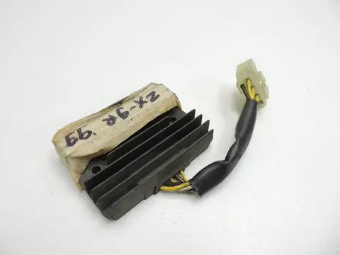 SPANNINGSREGELAAR Kawasaki ZX 9 R 1998 - 1999