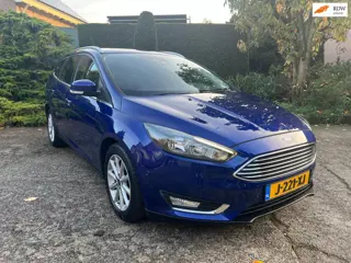 Ford Focus Wagon 1.0 Titanium, Navi, Parkpilot, ECC, Zeer nette auto!