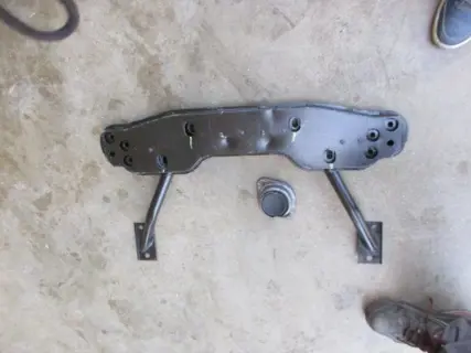 Front cross member Maserati Qpt 4.2 from 2003 to 2007