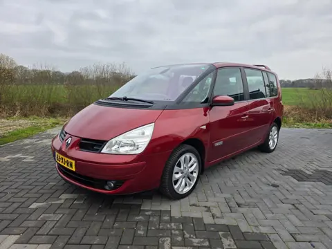 Renault Espace 2.0T Expression 7-per nieuwe APK!
