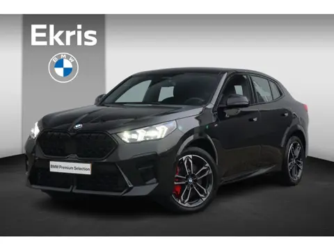 BMW X2 sDrive18d M Sportpakket Pro 19'' / Harman Kardon / Trekhaak / Parking Assistant