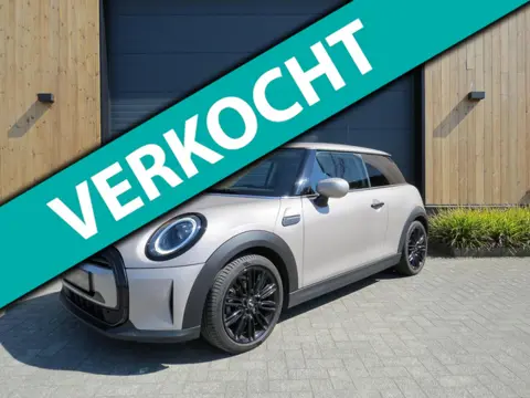 Mini 1.5 Cooper Classic automaat *Carplay *Cruise *Unieke kleur