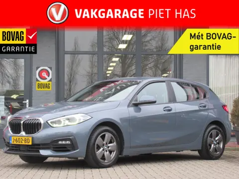 BMW 1-serie 118i Executive Edition Automaat. | Clima-Airco | Apple Carplay | Parkeersensoren | Incl.
