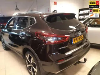 Nissan Qashqai 1.3 DIG-T Premium Edition