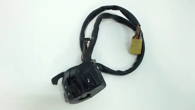 STUURSCHAKELAAR LINKS Suzuki TL 1000 1996 - 2001