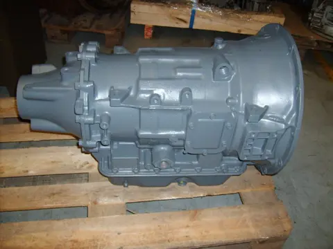 Terberg Terminal trekker versnellingsbak.