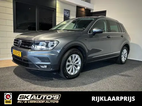 VOLKSWAGEN TIGUAN 1.5 TSI ACT CL BNS TREKHAAK l NAP l ELEK ACHTERKLEP l CLIMA l ACC l LMV l