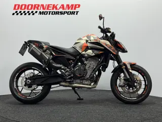KTM 890 DUKE L (bj 2021)