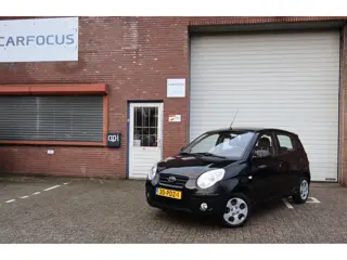 Kia Picanto 1.0 Seven 1e eigenaar NAP Airco 07-26 APK