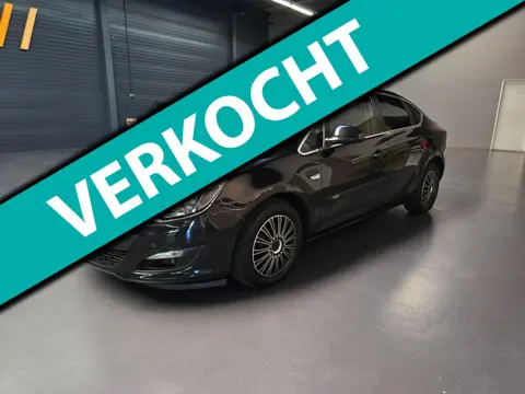 Opel Astra 1.4 Turbo Design AUTOMAAT 1E EIGENAAR PDC NAVI BLUETOOTH NAP NL AUTO