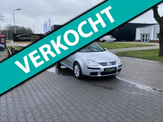 Volkswagen Golf 1.6 FSI Clima|Cruise |CarPlay Android Navi|