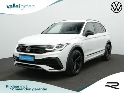 Volkswagen Tiguan 1.4 TSI eHybrid 245 pk DSG R-Line | Trekhaak | Navigatie Discover Pro | Leder | Ge