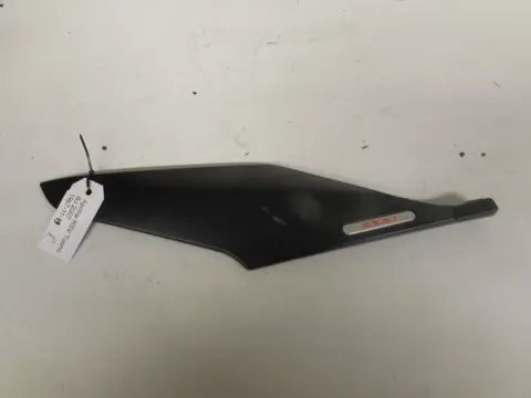 RECHTER ZIJKUIP KLEIN Aprilia Tuono 1000 2006 - 2008