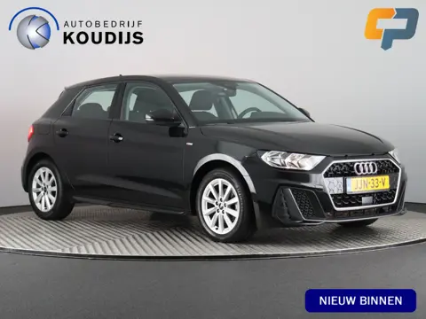 Audi A1 Sportback 30 TFSI Advanced edition S-Line (Stoelverw. / Carplay / Navi)