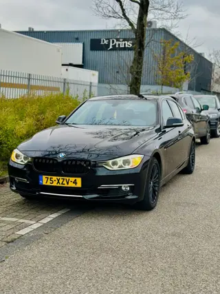 BMW 3er Reihe – Stage 1 • CarPlay