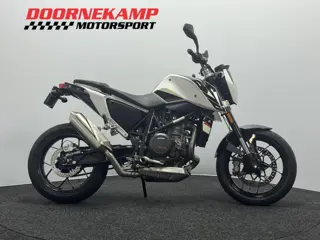 KTM 690 DUKE ABS (bj 2016)